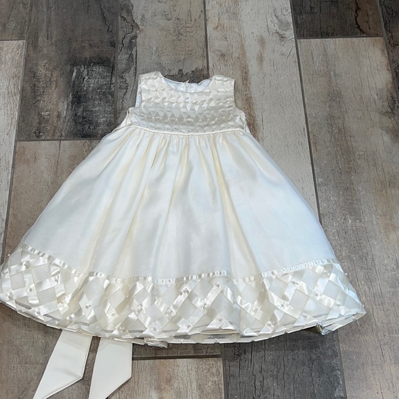 Cinderella Dresses Sold Cinderella Brand Toddler Girls Cream Dress